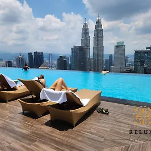 https://the-face-style-by-reluxe.kualalumpurs-hotels.com